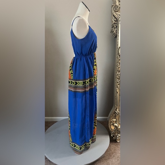 Royal Blue Printed Open Back Maxi Dress - Picture 5 of 10